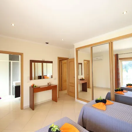 With Heatable Pool * Albufeira